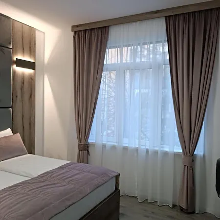 Casa Artee Free Parking Apartman Szarajevó